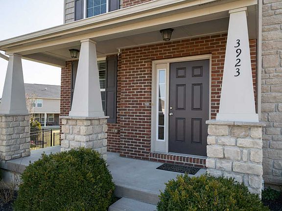 3rd image of 3923 Sherbourne Dr