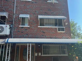 863 E 221st St, Bronx, NY 10467