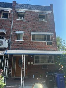 863 E 221st Street, Bronx, NY, 10467