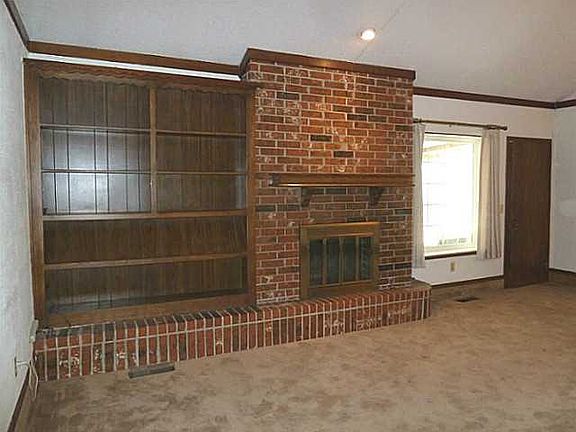 3rd image of 7504 Wegner Way