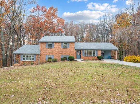 306 Myrtle Ln, Lynchburg, VA 24502