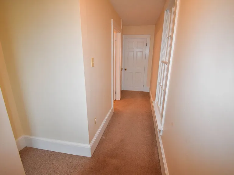 309 Center St — Photo 15