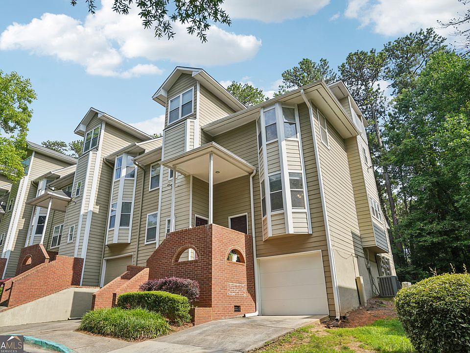 1st image of 709 Ivy Green Ln