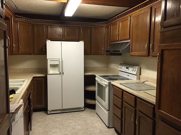NICE KITCHEN