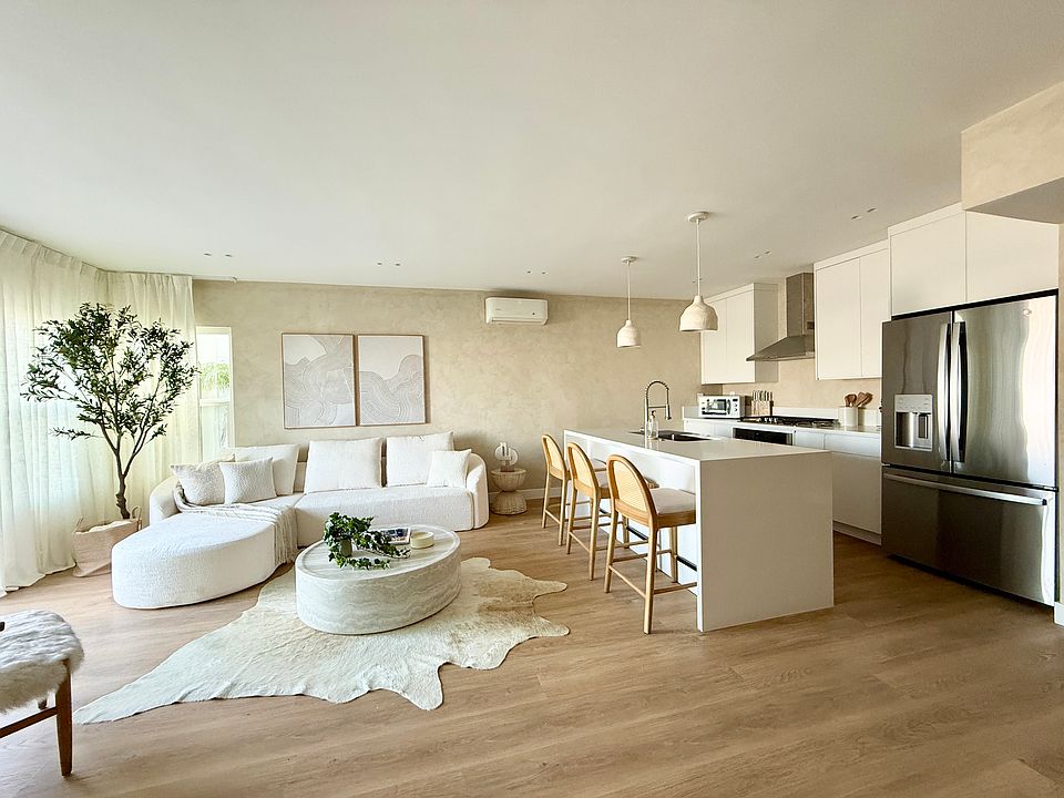 1st image of 1809 W Bay Ave #1
