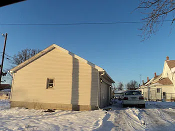 3 bed, 1320 sqft, $1,250 — Photo 2