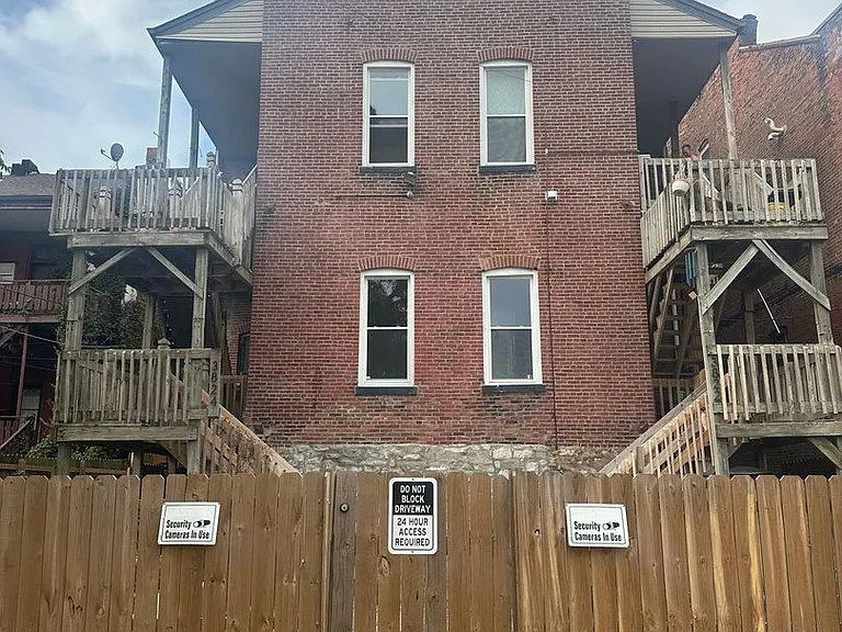 3822-24 S Broadway Ave — Photo 5