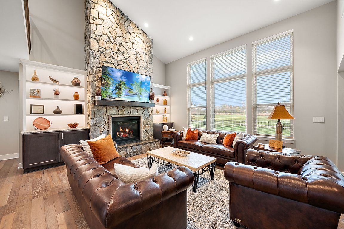 next background image