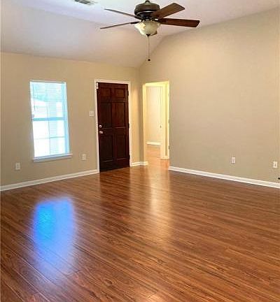 2nd image of 189 Bayou Grove Dr