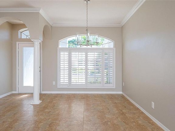 4th image of 15810 Muirfield Dr