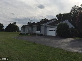 9788 Conde Rd, Marshall, VA 20115