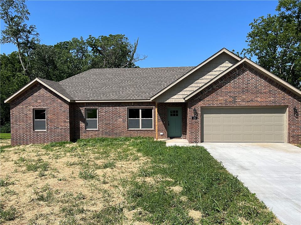 1st image of 20 Dugan Cir