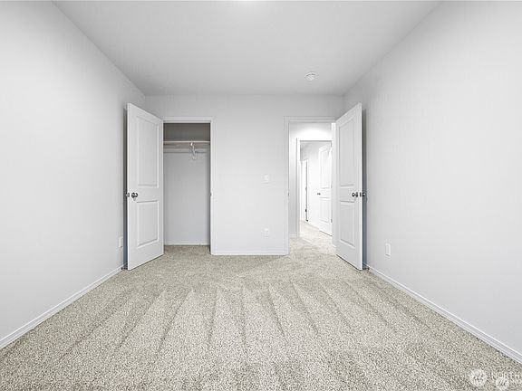 5th image of 601 Blair Avenue