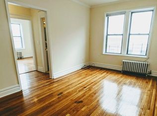 22-69 41st St #B4, Astoria, NY 11105
