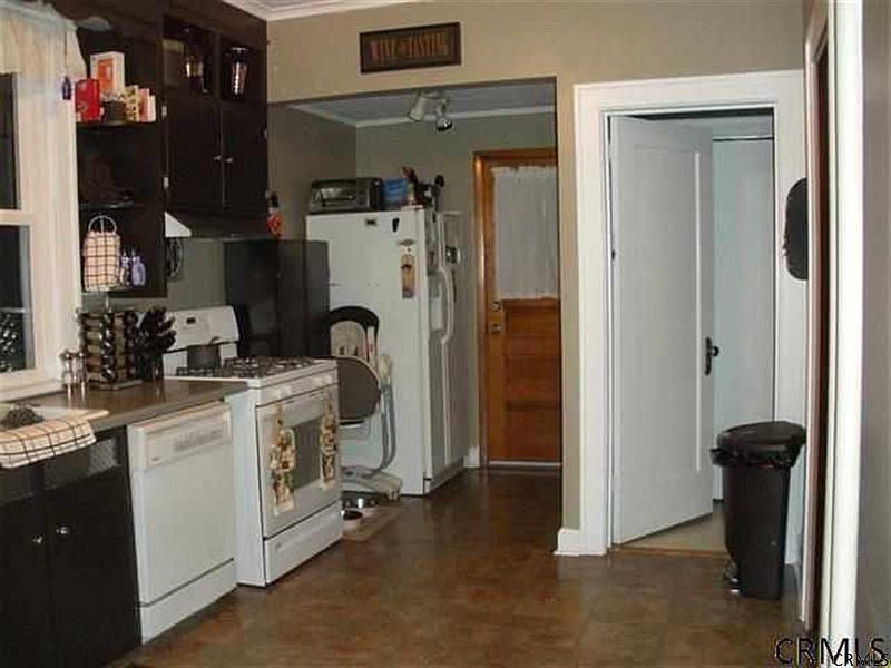 3rd image of 52 OCONNELL Street
