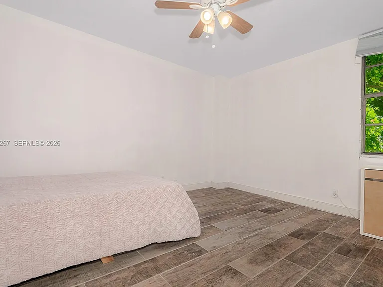 3401 N Country Club Dr #117 — Photo 3
