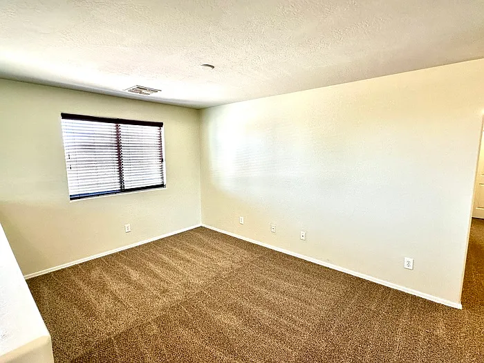2208 S 48th St — Photo 20