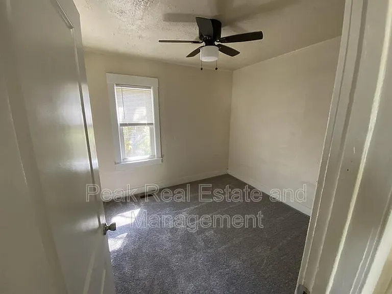 316 Maplelawn St SE — Photo 7