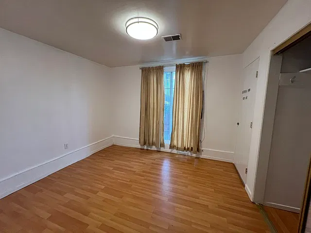 2 bed, 600 sqft, $2,550 — Photo 4