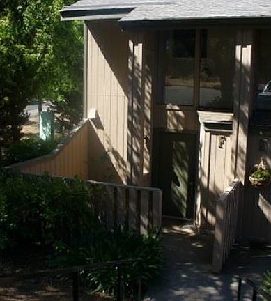 2nd image of 13059 Lincoln Way APT F