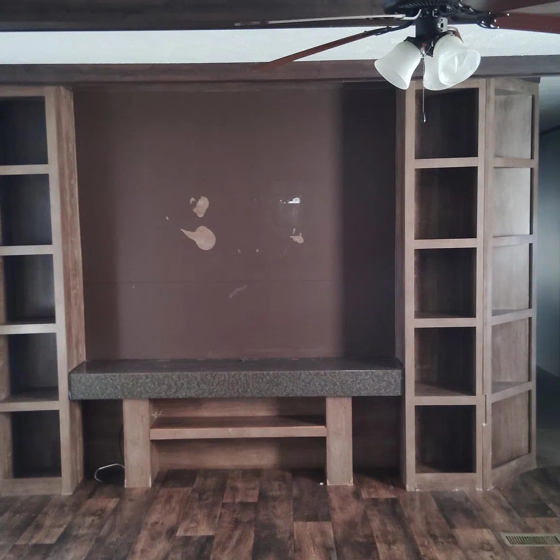 3 bed, 1280 sqft, $1,050 — Photo 3