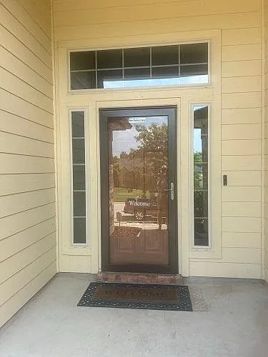 3 bed, 2.5 bath, $2,150 — Photo 3