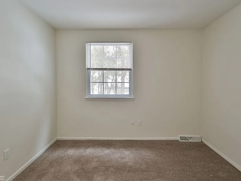 305 S Warminster Rd #B2 — Photo 5