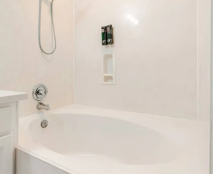 13674 Garden Grove Ct — Photo 3