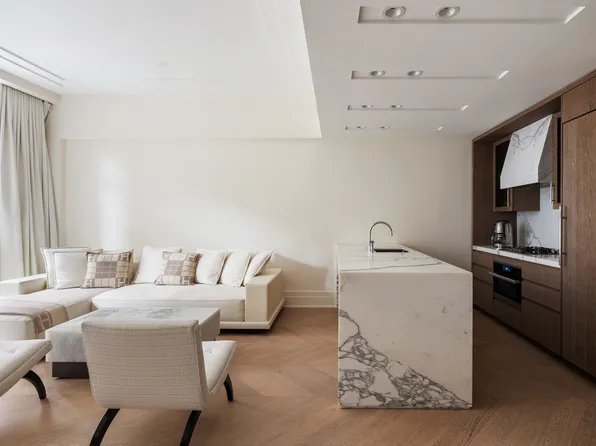 40 Bleecker Street 3E image 2 of 13