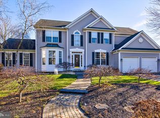 211 Robin Redbreast Rd, Newark, DE 19711