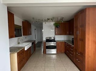 71 W 37th St, Bayonne, NJ 07002