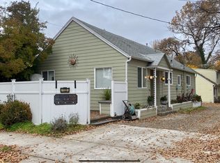 1123 Cross St SE APT 1, Salem, OR 97302
