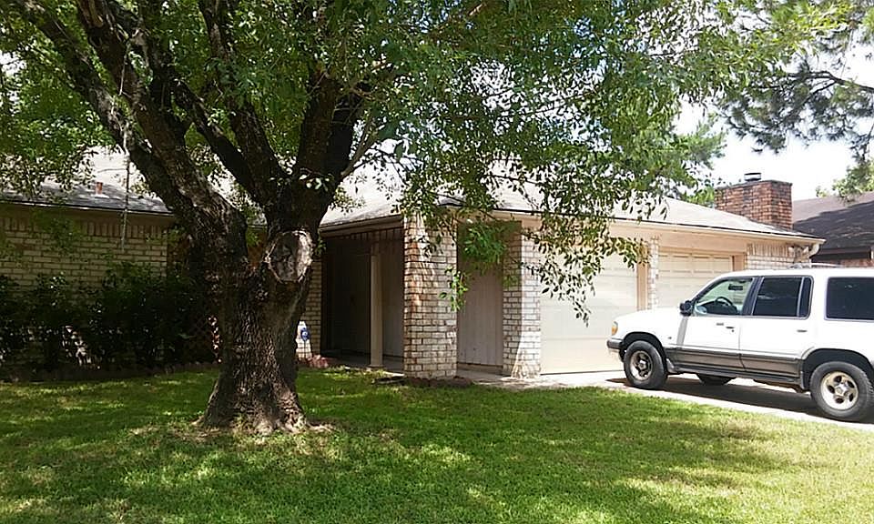 1st image of 5614 Greenhill Forest Dr