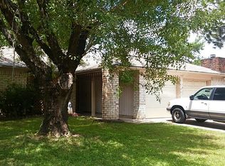 5614 Greenhill Forest Dr, Houston, TX 77088