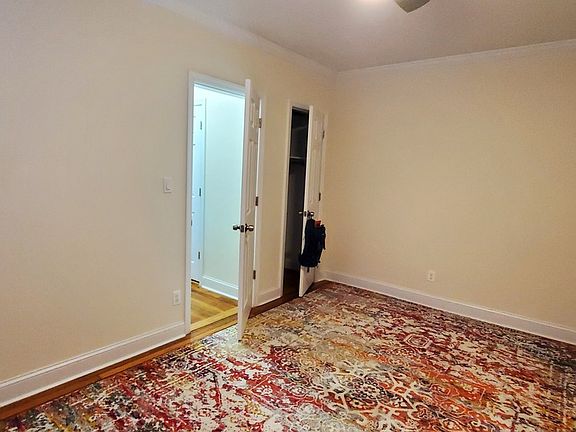 4th image of 83-52 Talbot St #3K