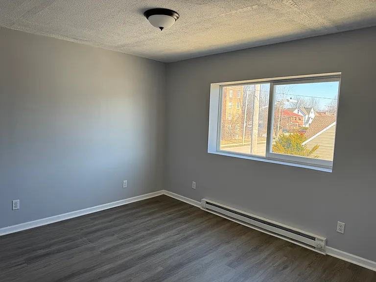14520 Milverton Rd #104 — Photo 9