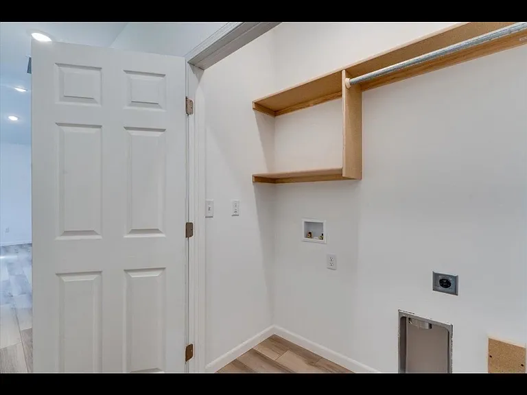 2403 S Wheatland St — Photo 9