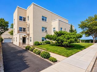 525 Beach 138th Street #A2, Belle Harbor, NY 11694