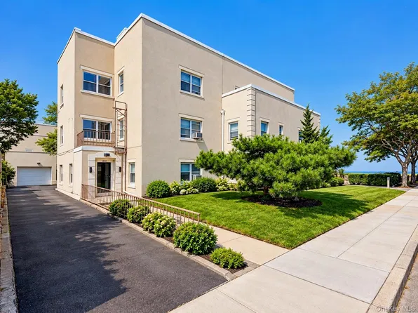 525 Beach 138th Street #A2, Belle Harbor, NY 11694