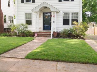 95 Swarthmore St, Hamden, CT 06517