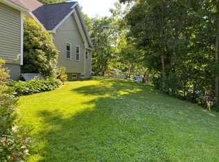 80 Emily Rd #B, Tewksbury, MA 01876