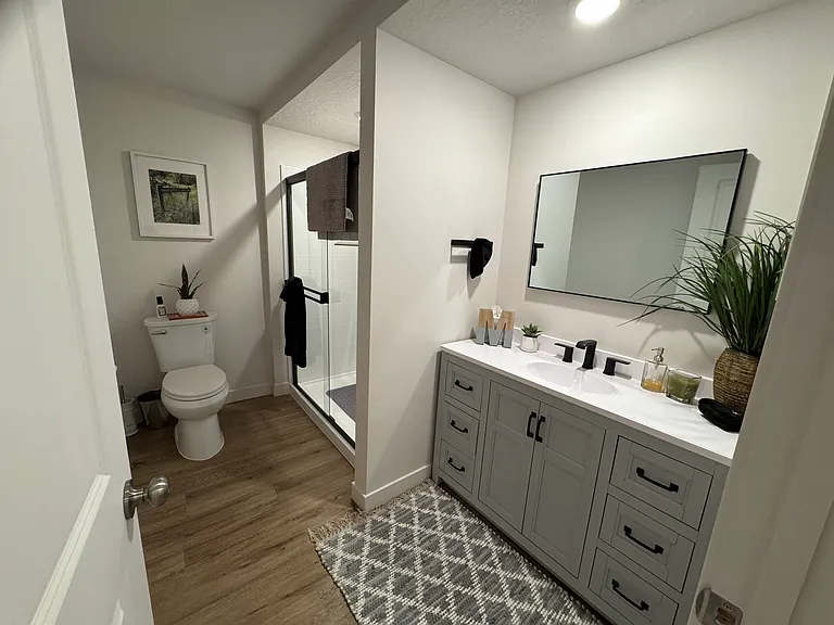 743 S Miller Ave — Photo 13