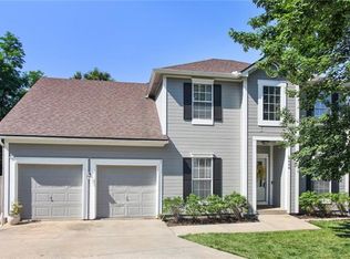 6400 N Mokane Ct, Kansas City, MO 64151