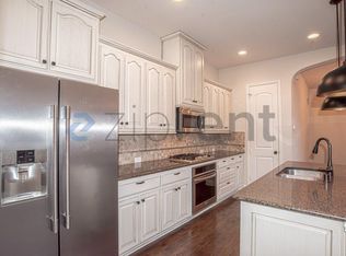 1203 Harris Hawk Way, Arlington, TX 76005