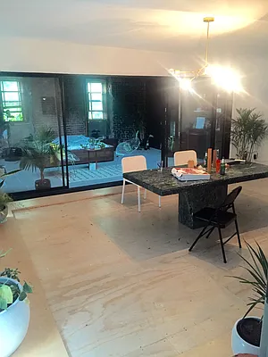 Rented by Bezell Group | media 2