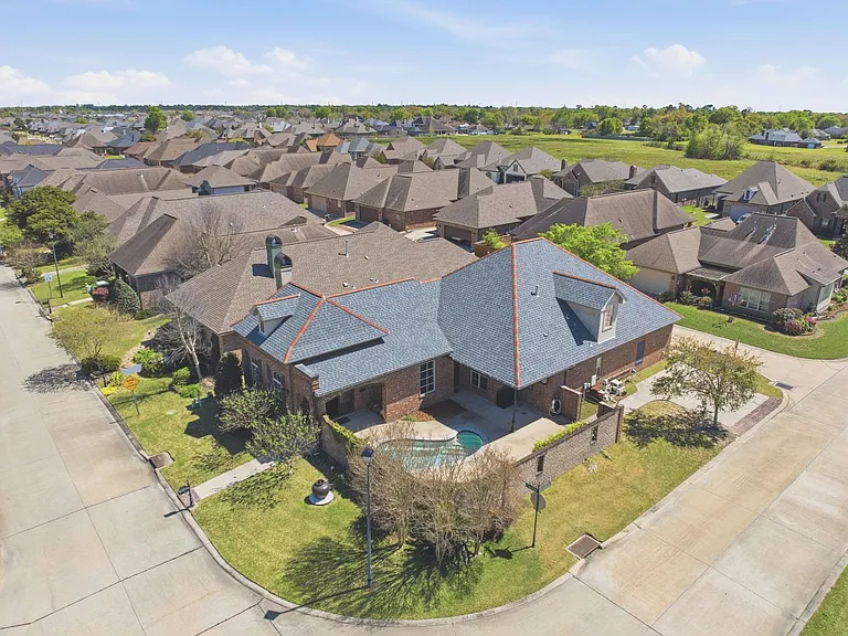 1549 Lacadie Dr — Photo 20