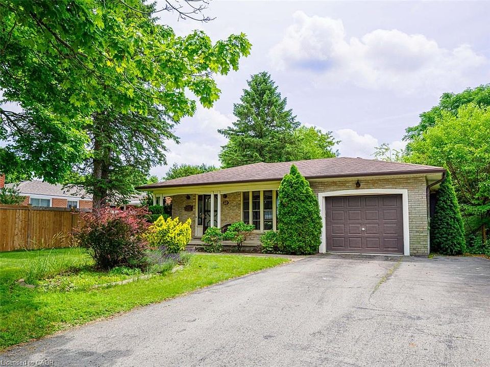 1st image of 50 Thorncliffe Rd