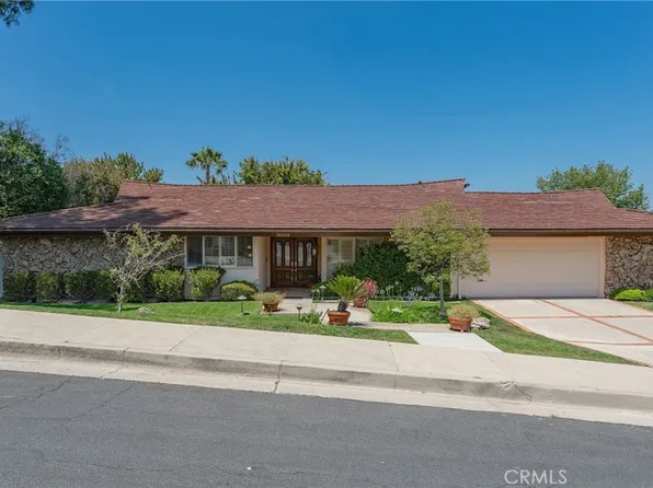 20250 Allentown Dr, Woodland Hills, CA 91364