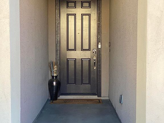 4th image of 5123 E Hillview St