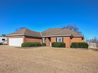 8237 Lochwood Dr, Montgomery, AL 36117